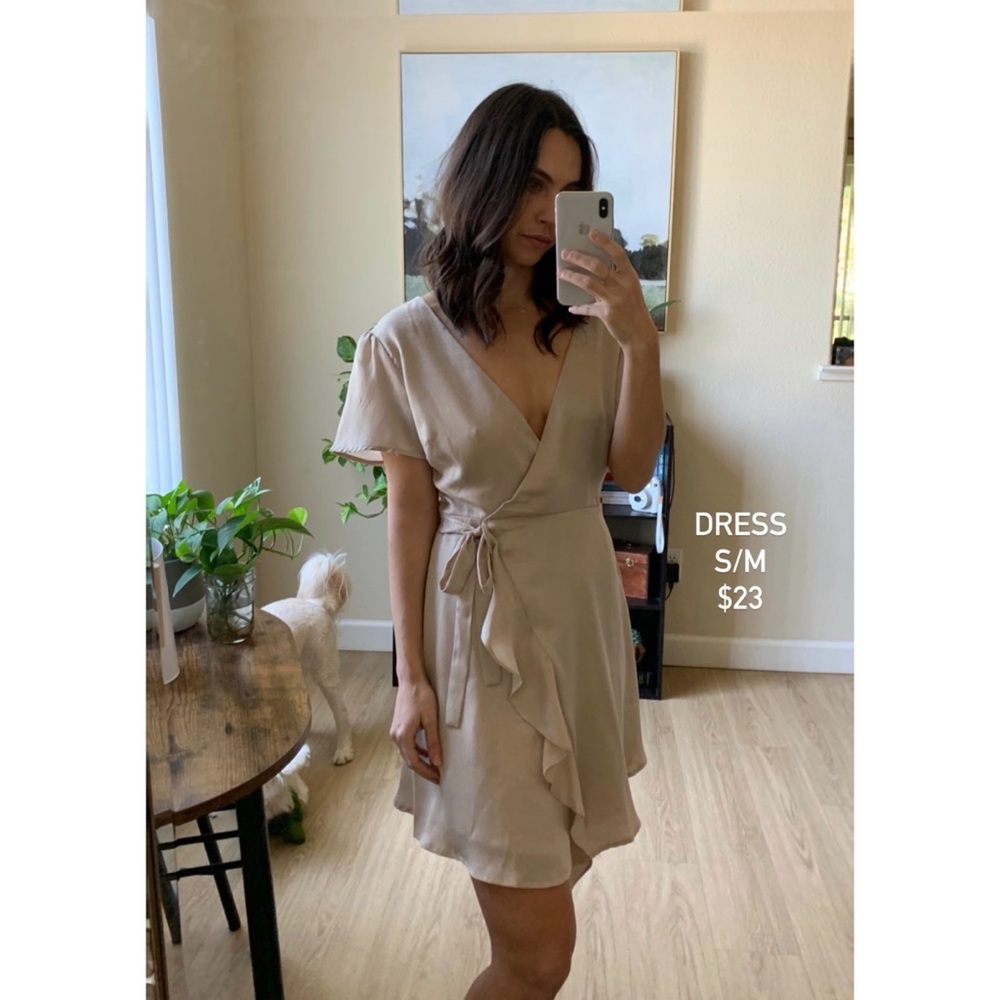 Beautiful dress — perfect for a wedding!